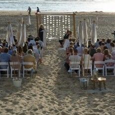 trouwlocaties Strandpaviljoen Zoomers trouwen op het strand is hot!