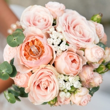 Bloemen voor de bruiloft: van ceremonie tot felicitatie