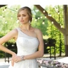 Trouwen in een jurk van Affinity Bridal