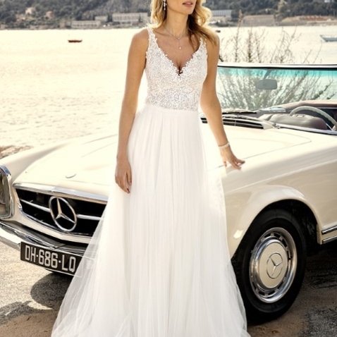 Trouwjurken Bruidsboutique MariAnna Trouwjurken Bruidsboutique MariAnna