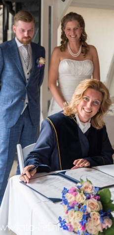 Huwelijksvoltrekking Saskia Offerhaus van 2Marry Huwelijksvoltrekking Saskia Offerhaus van 2Marry