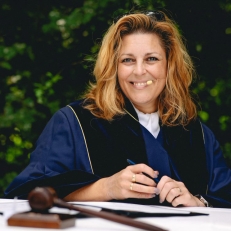 trouwambtenaar Saskia Offerhaus van 2Marry Saskia Offerhaus - zelfstandig trouwambtenaar