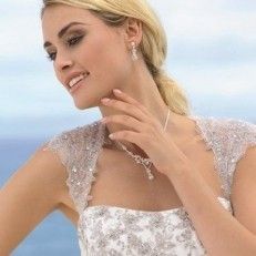 bruidsaccessoires The One Bridal laat je verrassen door onze stylistes