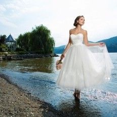 trouwjurken Bruidspaleis Den Haag voor bruid & bruidegom
