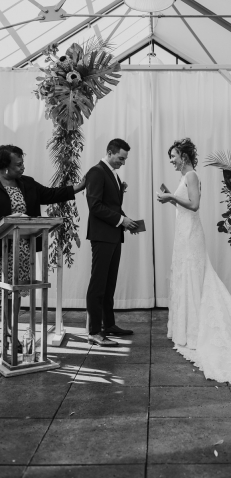 Huwelijksvoltrekking Trouwambtenaar Mildred Nijhove Huwelijksvoltrekking Trouwambtenaar Mildred Nijhove