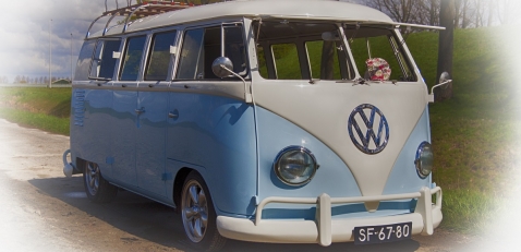 Trouwbus In Stijl met een Spijl Trouwbus In Stijl met een Spijl