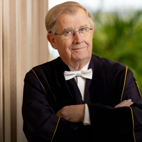 BABS Trouwambtenaar Pim van der Tas BABS Trouwambtenaar Pim van der Tas