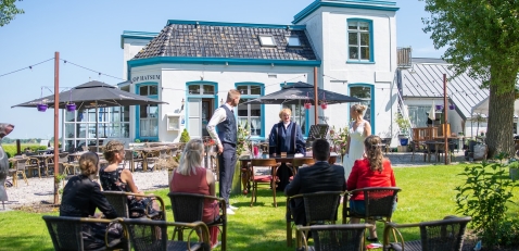 Trouwlocaties Lokaal op Hatsum Trouwlocaties Lokaal op Hatsum