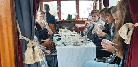 Vrijgezellenfeest Willemsvaart Vrijgezellenfeest Willemsvaart