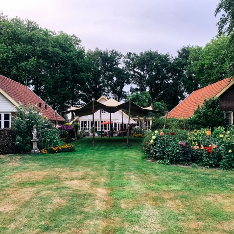 Catering-Partyverhuur Buitengewoon Tentsupply Catering-Partyverhuur Buitengewoon Tentsupply