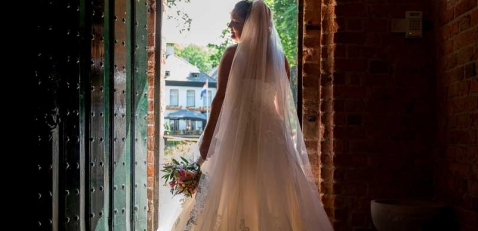 Bruidsfotograaf Photos by Loes