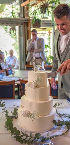 Bruidsfotograaf Photos by Loes