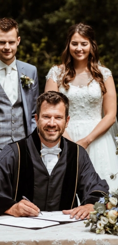 Trouwambtenaar Trouwambtenaar Sebastiaan Trouwambtenaar Trouwambtenaar Sebastiaan