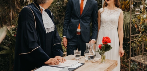 Trouwambtenaar Ellemieke Verbindt Echt Trouwambtenaar Ellemieke Verbindt Echt