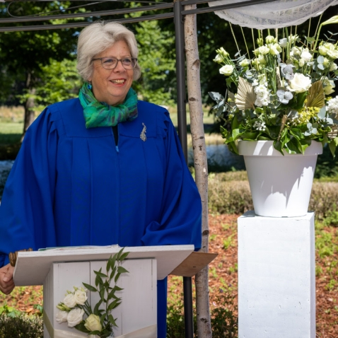 Trouwambtenaar Ellemieke Verbindt Echt Trouwambtenaar Ellemieke Verbindt Echt