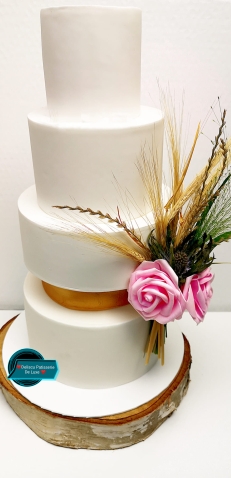 Bruidstaart Deliscu Patisserie De Luxe