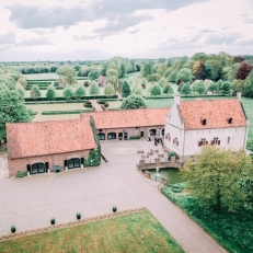 trouwlocaties Kasteelhoeve De Grote Hegge Unieke locatie voor jullie huwelijk