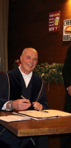 Trouwambtenaar Trouwambtenaar Gerrit Doeland