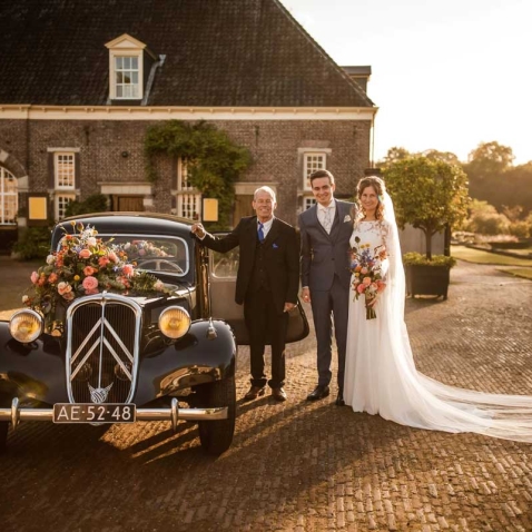 Trouwvervoer Klassiek Toeren Twente Trouwvervoer Klassiek Toeren Twente
