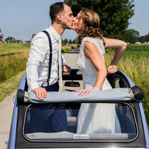 Trouwvervoer eendjehuren.nl Trouwvervoer eendjehuren.nl