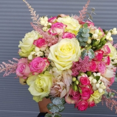 Corsages Van der Spek bruidsboeketten Corsages Van der Spek bruidsboeketten