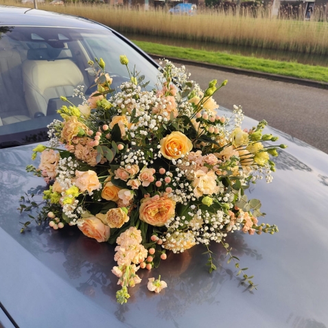 Corsages Van der Spek bruidsboeketten