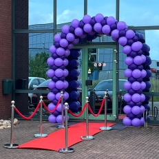 Catering-Partyverhuur Ballonvertier Decoratie en Partyverhuur Catering-Partyverhuur Ballonvertier Decoratie en Partyverhuur
