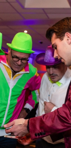 Vrijgezellenfeest Bruiloft goochelaar Lucas Roberts Vrijgezellenfeest Bruiloft goochelaar Lucas Roberts