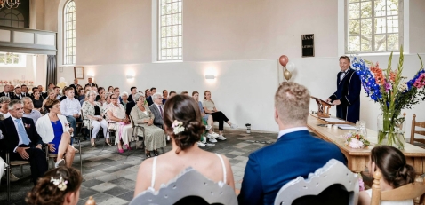 Trouwambtenaar TrouwenmétPieter Trouwambtenaar TrouwenmétPieter