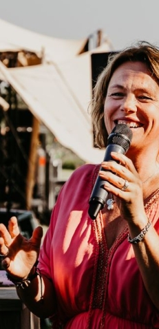 Trouwambtenaar BABS Bente Trouwambtenaar BABS Bente