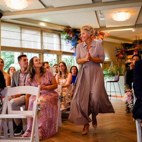 Trouwambtenaar Trouwmevrouw Miryam
