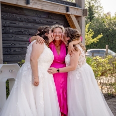trouwambtenaar Trouwmevrouw Miryam kies voor een onvergetelijke trouwceremonie