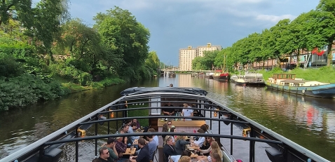 Vrijgezellenfeest Bootje Speciaal Vrijgezellenfeest Bootje Speciaal