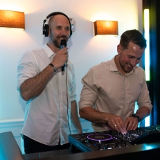 bruiloft-muziek Boersma en De Boer hét dj duo voor jullie bruiloft