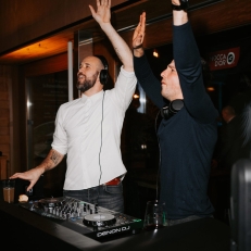 bruiloft-muziek Boersma en De Boer hét dj duo voor jullie bruiloft