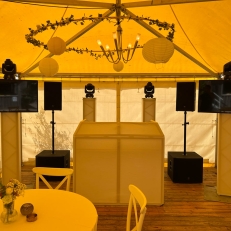 bruiloft-muziek Get Savages DJ’s Alles voor een knalfeest op maat