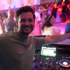 bruiloft-muziek Get Savages DJ’s Alles voor een knalfeest op maat