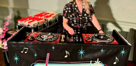Bruiloft-muziek dj Miss Twist
