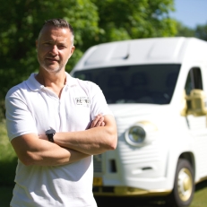 catering-partyverhuur Glamour Foodtruck De smaakmaker van jullie bruiloft.