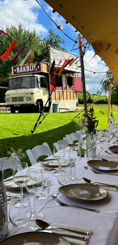 Catering-Partyverhuur Bakblik - Vegan Foodtrucks