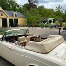 trouwvervoer tRRouwen Rolls Royce Cabrio voor jullie bruiloft