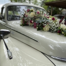 trouwvervoer Volvo Lotte  Beleef jullie dag in een klassieke Volvo