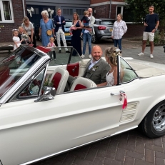 trouwvervoer R&R Trouwauto’s In stijl naar het ja-woord