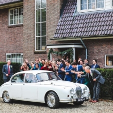 trouwvervoer R&R Trouwauto’s In stijl naar het ja-woord