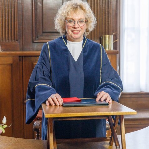 Trouwambtenaar Sprekend Gerda