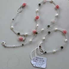 bruidsaccessoires Bruidsbloementuin Trouwjurken en accessoires met gevoel