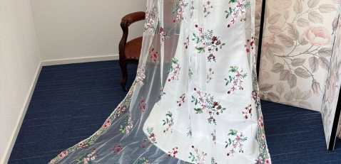 Trouwjurken Bruidsbloementuin