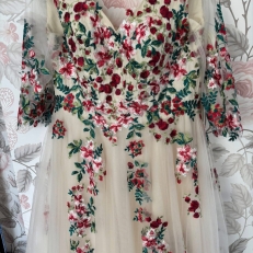  Bruidsbloementuin Trouwjurken en accessoires met gevoel