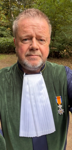 BABS Arno Zwetsloot – De Gescheiden Trouwambtenaar