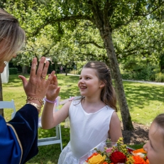 trouwambtenaar Goedhart verbindt Liefde Een ceremonie vol liefde en herinneringen